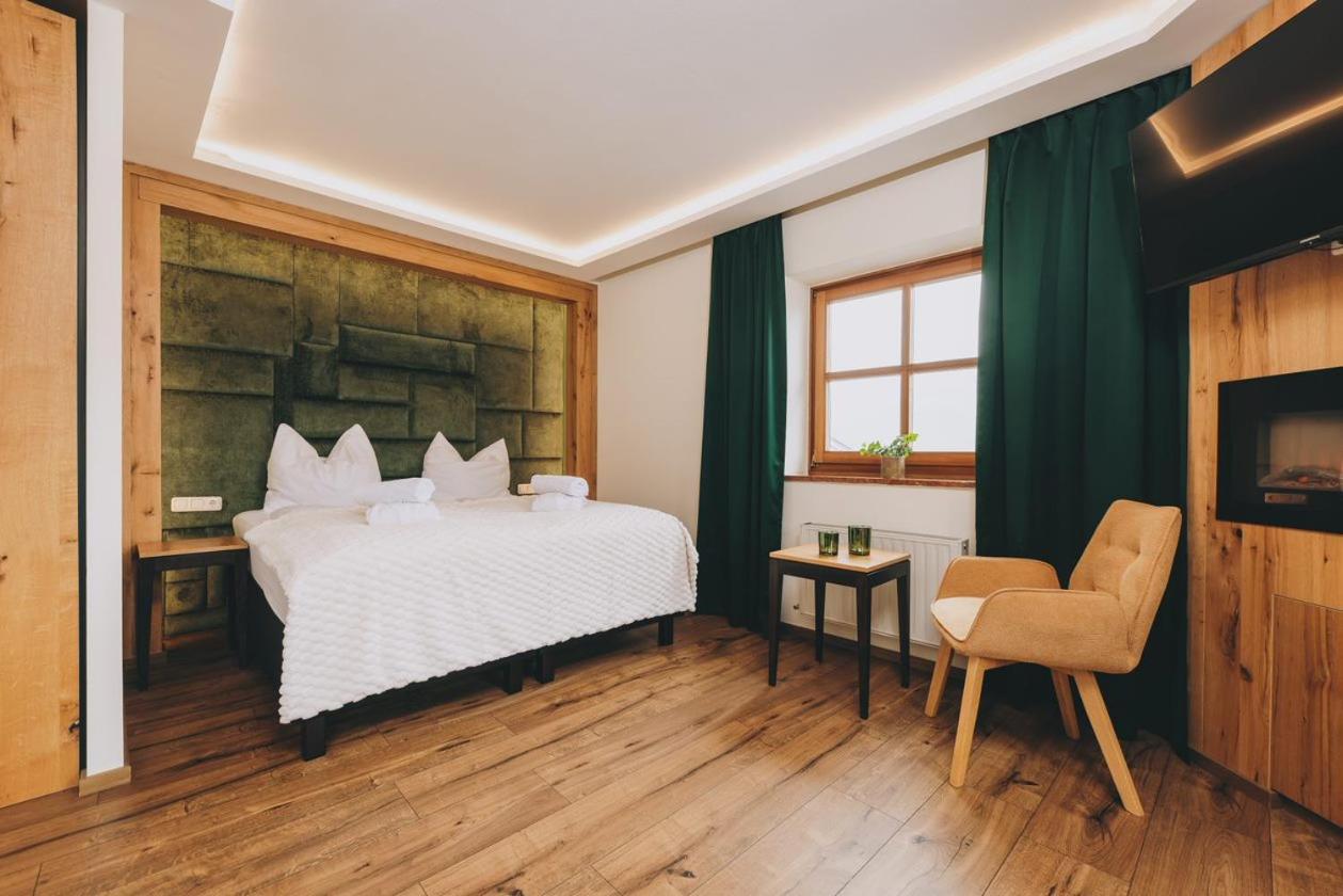 Hotel Gasthof Mitteregger - Beste Lage In Kaprun Esterno foto